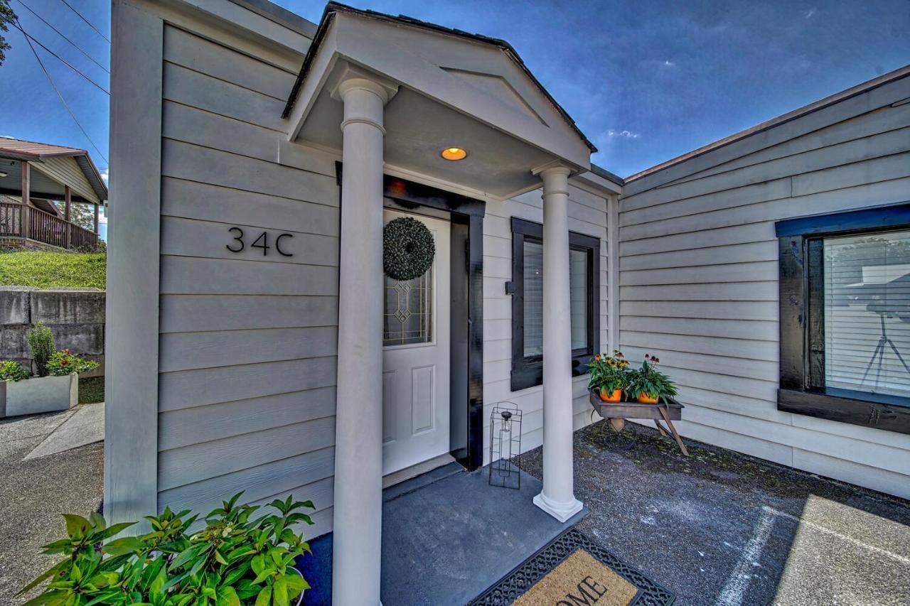 Town Square Retreat Apartment Blairsville